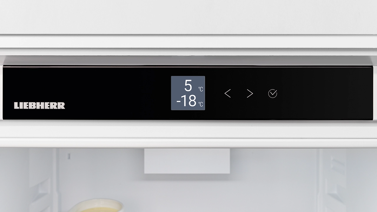 liebherr-CFUL21_Touch-Display
