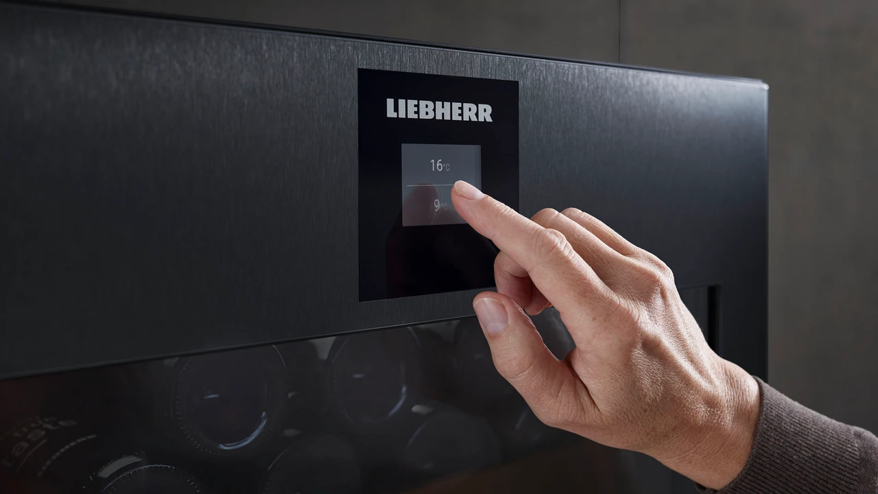 liebherr-CFSW23_TempProtect Plus (Vinidor)